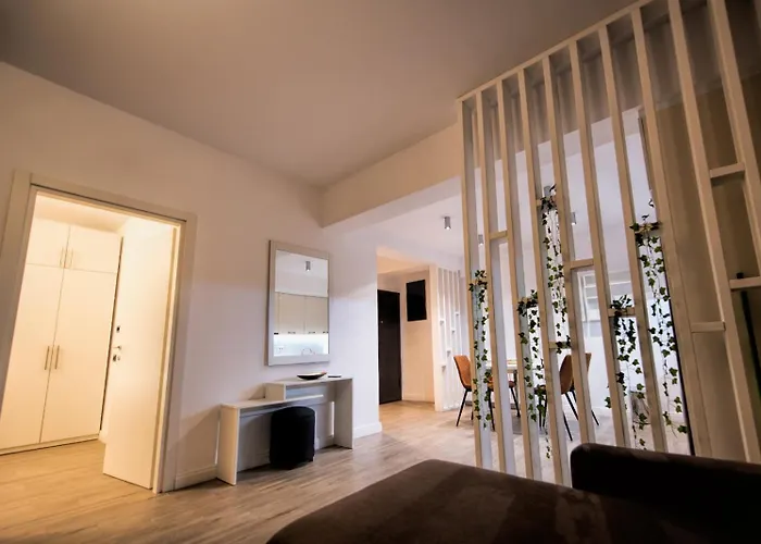 Valuri La Mare Mamaia