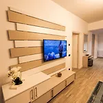 Apartment Valuri La Mare-casa Del Mar